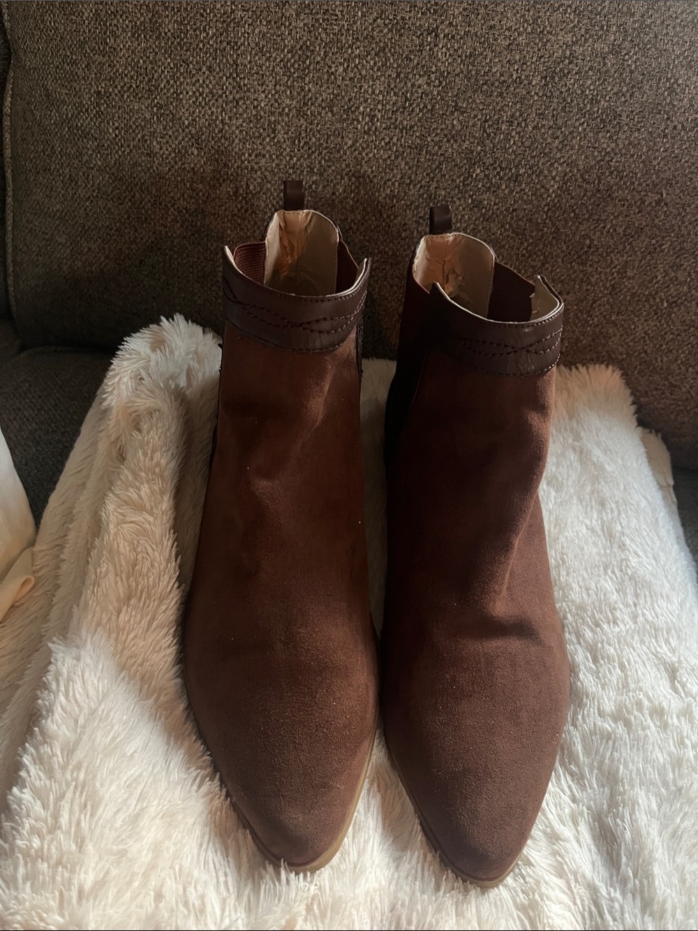 Free People Brown Vegan Sued Ankle Boots 9 39 GUC
